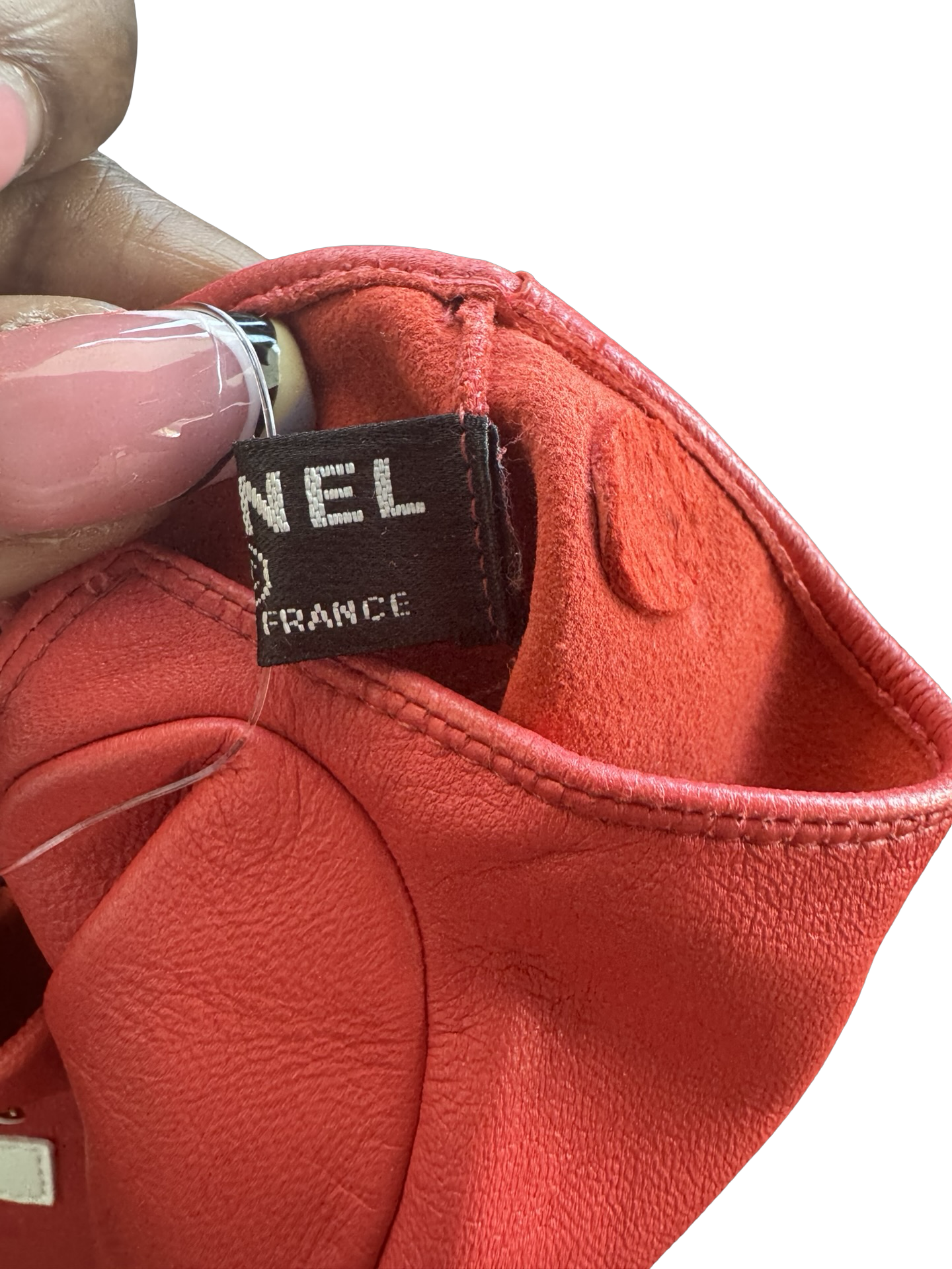 Chanel S/S 2019 "By The Sea" Lambskin Split-Logo Gloves