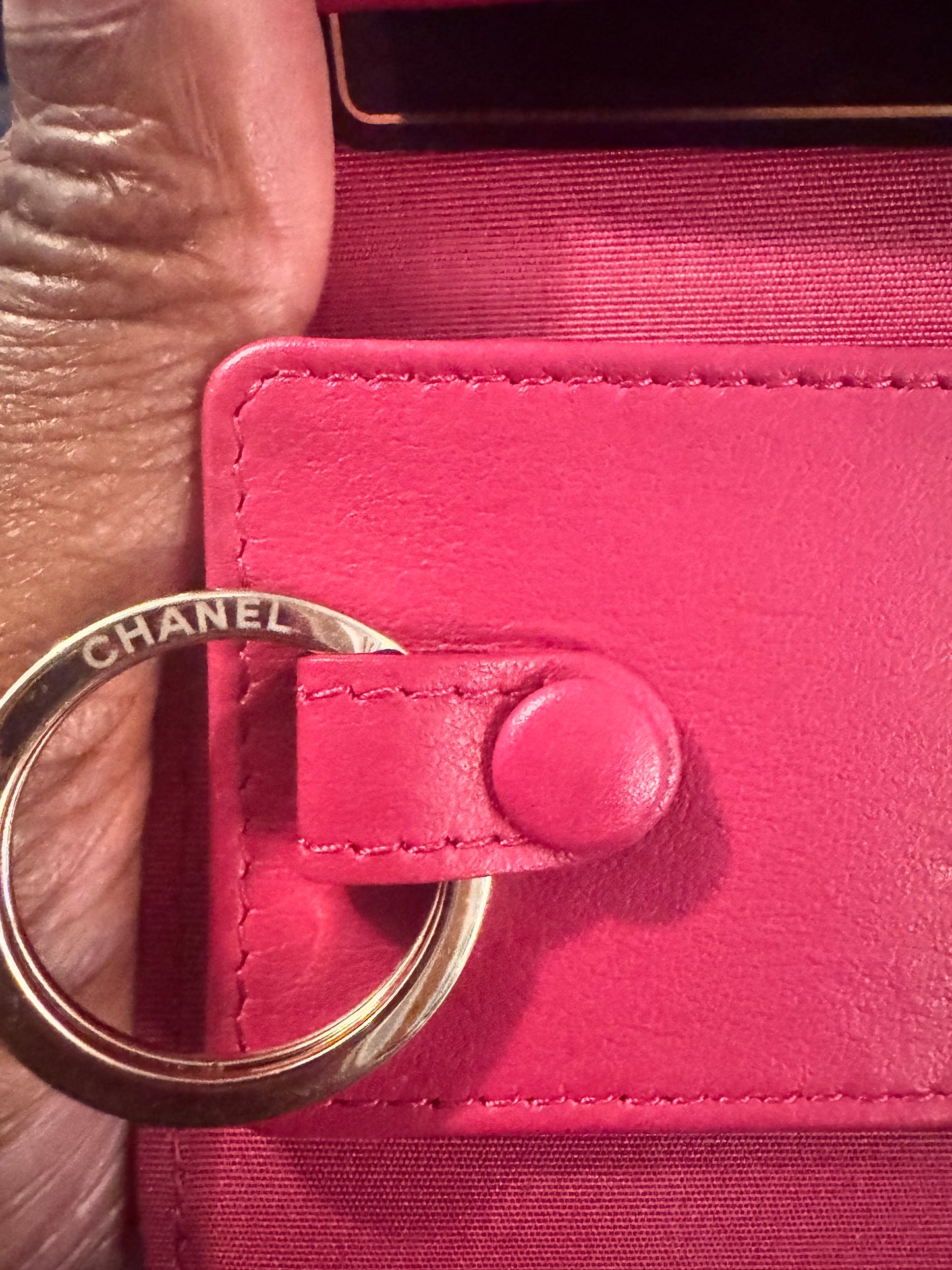Chanel Camellia Stitch Lambskin Four Key Holder – Fuchsia with Gold Hardware