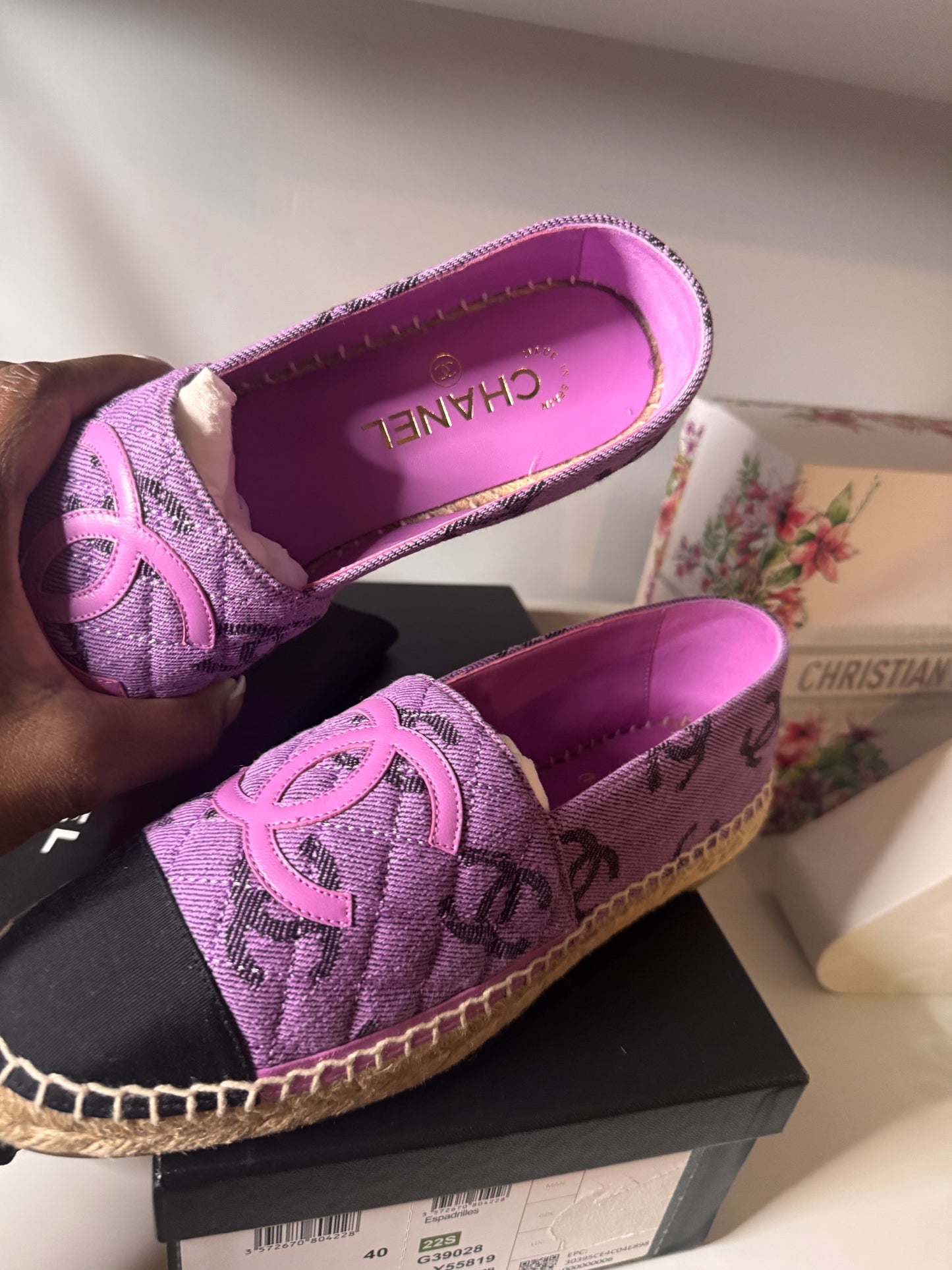 Chanel 22S Espadrilles Sz 40 BNIB