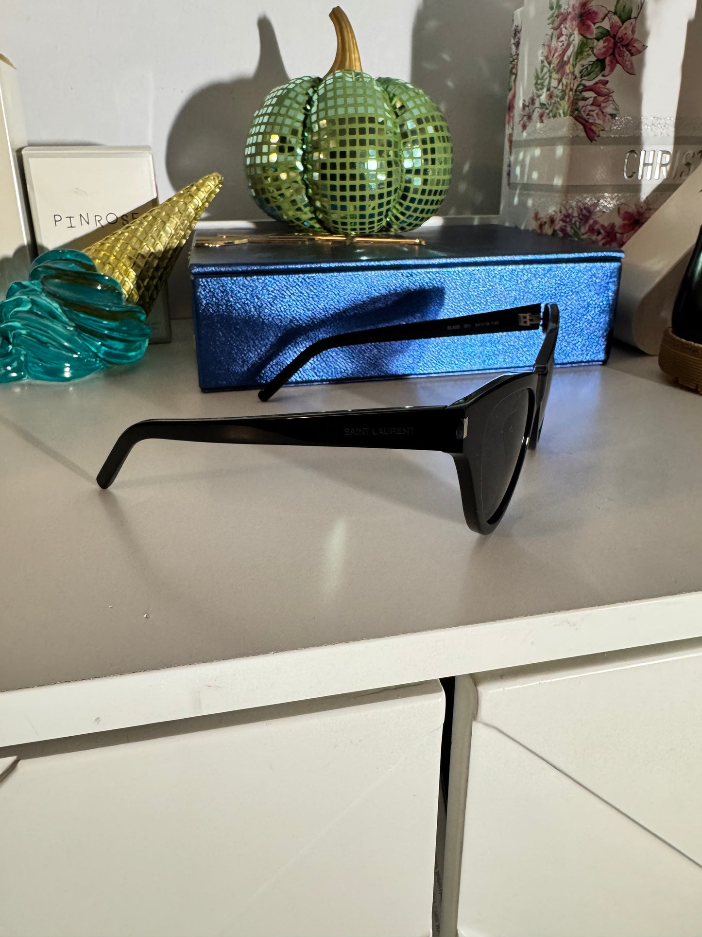 Saint Laurent SL 425 Cat-Eye Sunglasses - Shiny Black