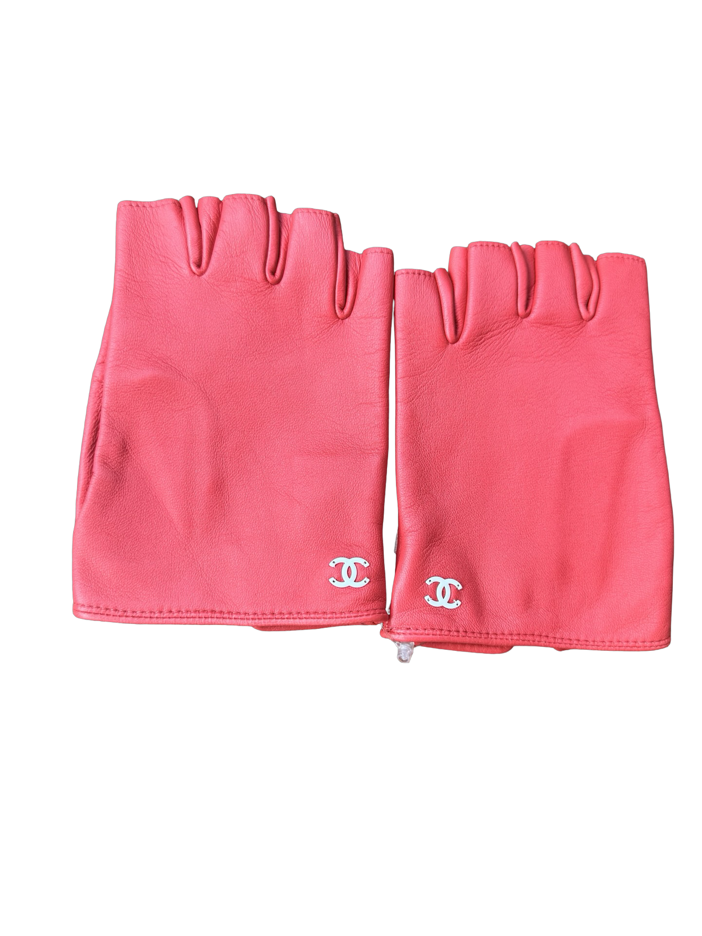 Chanel S/S 2019 "By The Sea" Lambskin Split-Logo Gloves